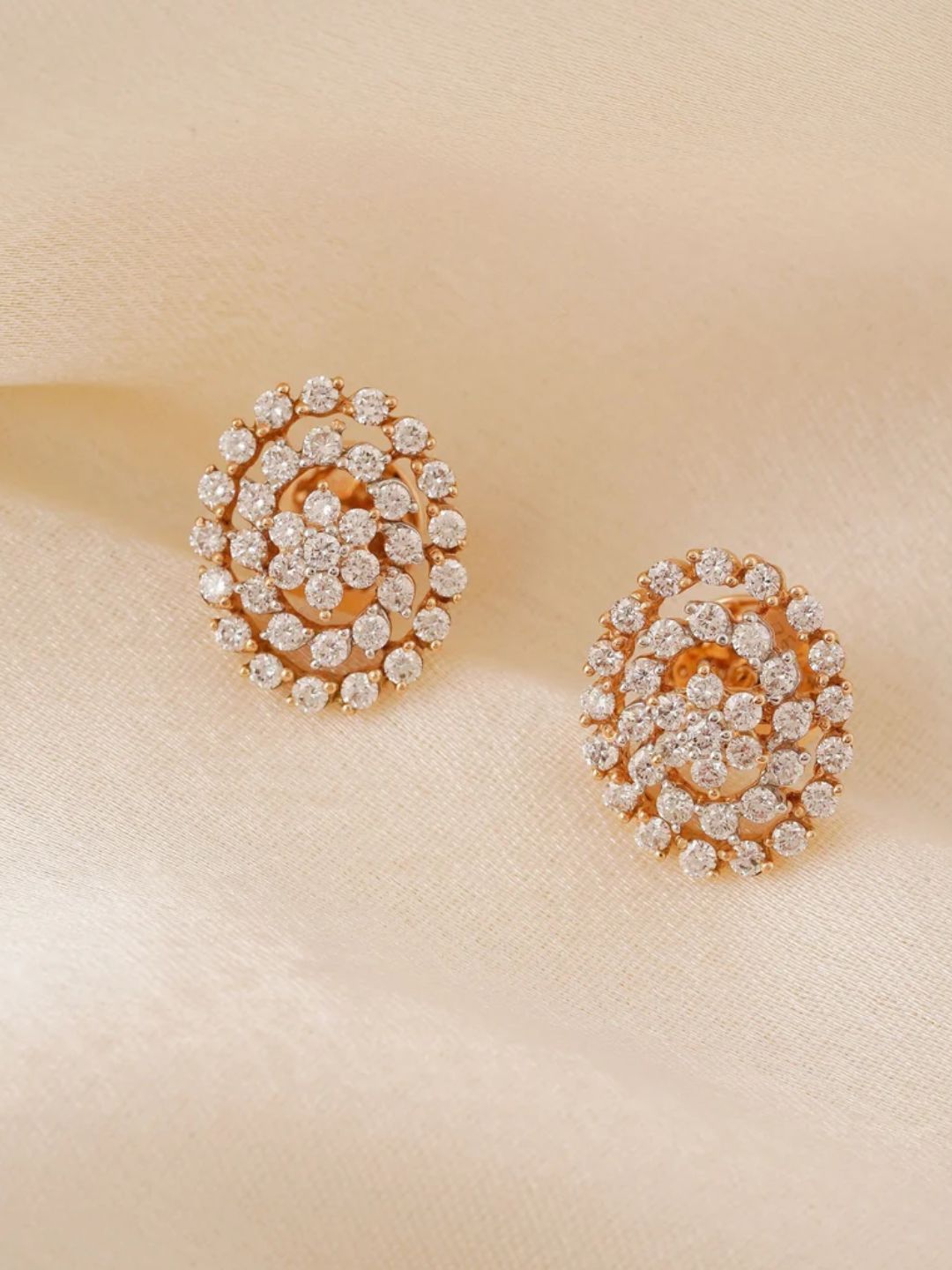 Diamond Earring - The Balaji Jewellers